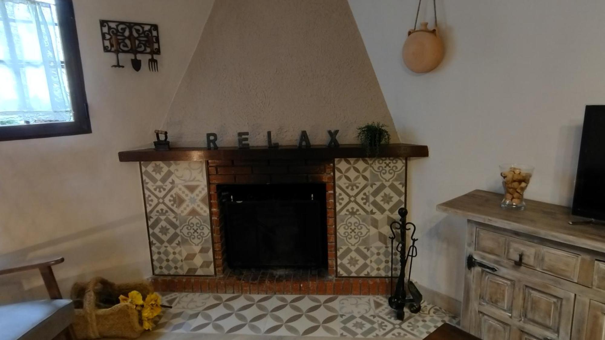 Casa La Liebrecilla Country house Riogordo